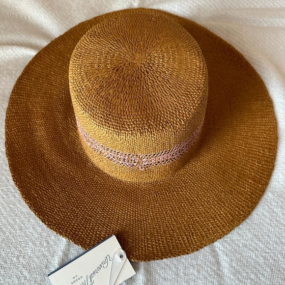 UNIVERSAL THREADS STRAW BOAT HAT ONE SIZE BRAND NEW - Picture 4 of 7